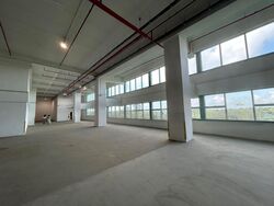 Freight Links (changi) Building (D16), Warehouse #611017461